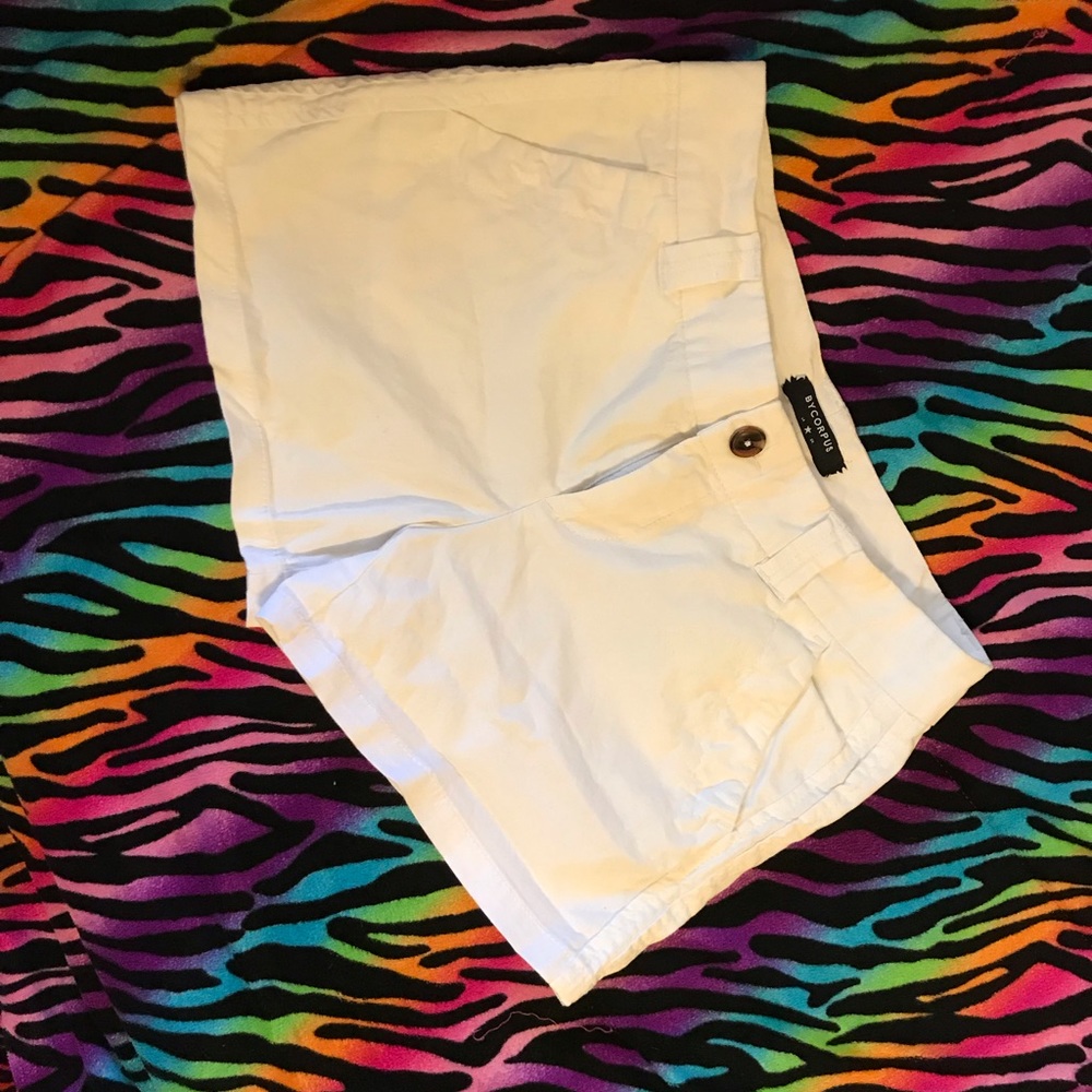 Size 9/10  White BYCORPUS